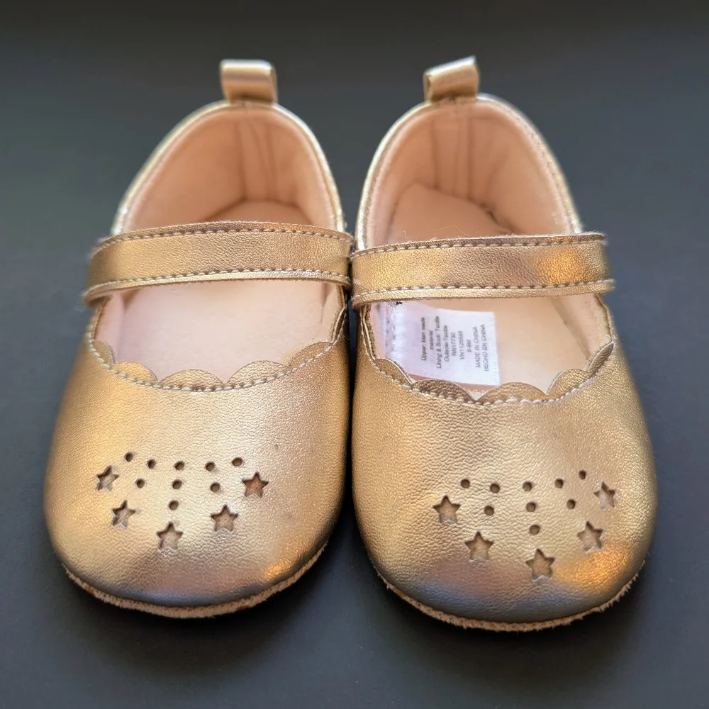 Gold Baby Shoes with Star Cutouts 6-9 Months
